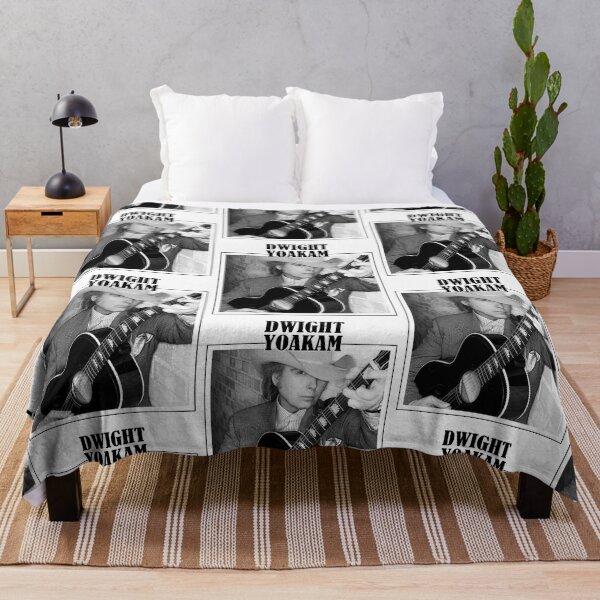 Artikelvorschau, Dwight Yoakam Square Portrait entworfen und verkauft von RetroOutlaw.