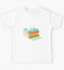 The Cat Loves Books Kids Tee
