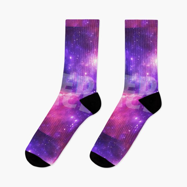Artikelvorschau, Ich brauche Platz - Pink, Purple Galaxy entworfen und verkauft von Quirkdom.