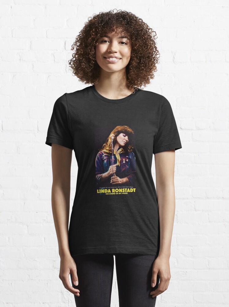 Discover Linda Ronstadt The Sound Of Voices Classic T-Shirt Essential T-Shirt