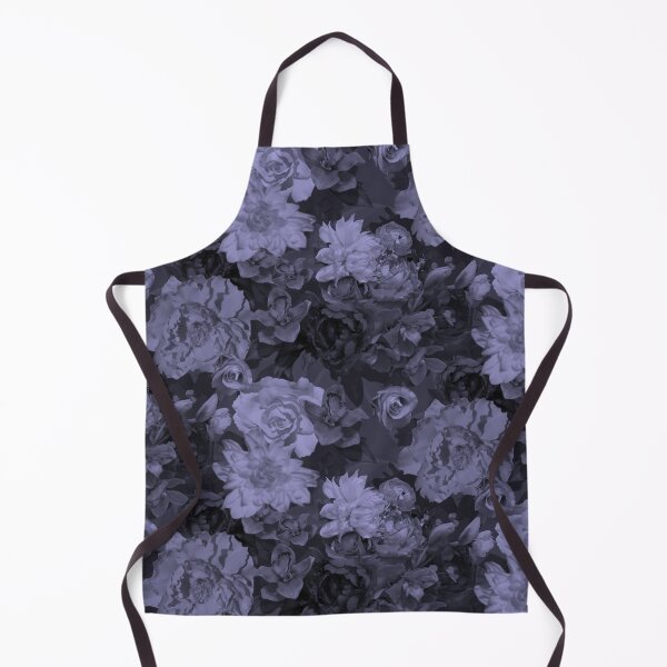 Artikelvorschau, Floral Abundance Monochrome Soft Purple Half-Drop Repeat 5748 entworfen und verkauft von Art in My Loft.