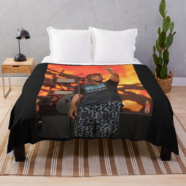 Item preview, Cantantes naranjas 999 Classic. designed and sold by endabettyau.
