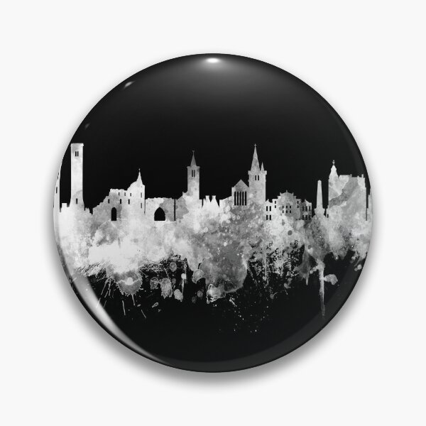 Artikelvorschau, St Andrews Scotland Skyline entworfen und verkauft von ArtPrints.