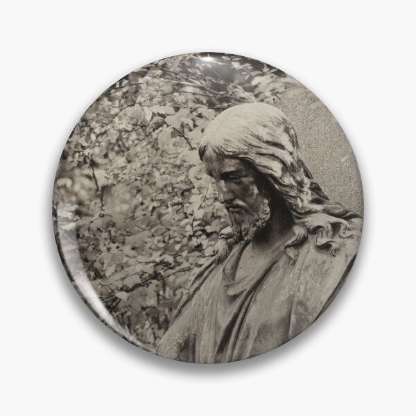 Artikelvorschau, Heilige Jesus Christus Skulptur Mit Antikem Sepia Effekt entworfen und verkauft von LuceVeritatis.