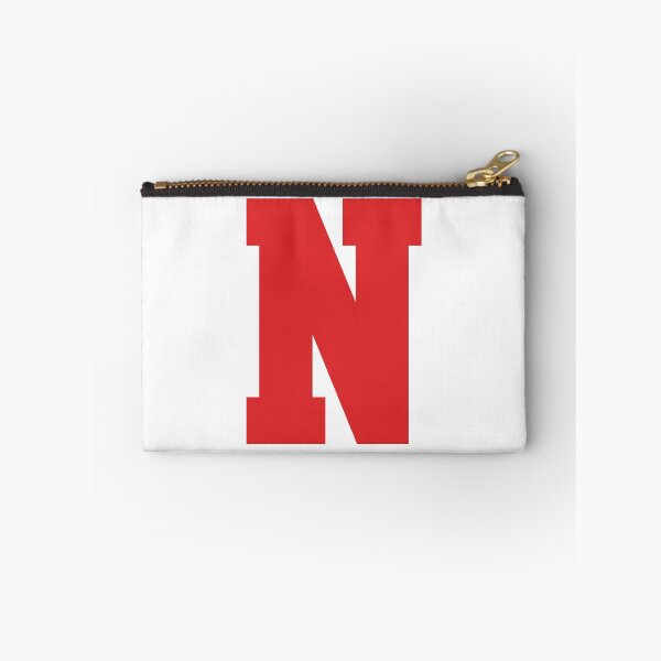Aperçu de l'œuvre Alphabet, N rouge, Lettre sportive N créée et vendue par TheCultStuff.