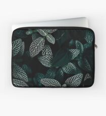 Dark Leaves 3 Laptoptasche