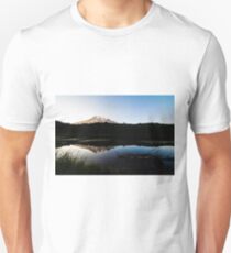 Reflections Lake - Mt Rainier National Park Unisex T-Shirt