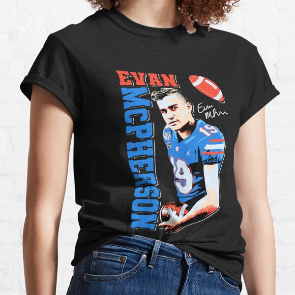 em gave the kick - Evan Mcpherson - T-Shirt