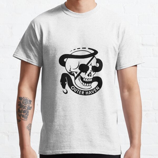 outer heaven Classic T-Shirt