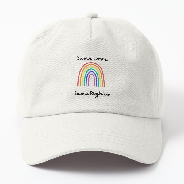 Aperçu de l'œuvre  -Même amour mêmes droits drapeau arc-en-ciel imprimé t-shirt LGBT gay lesbienne trans bisexuel - Gay Pride créée et vendue par unique things.