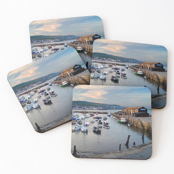 Artikelvorschau, Hafen von Lyme Regis entworfen und verkauft von galpinimages.