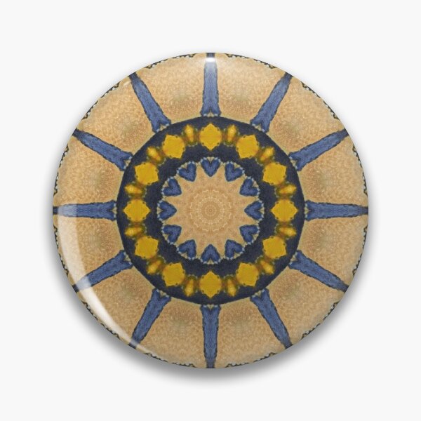 Artikelvorschau, Blaue Korallen-Mandala entworfen und verkauft von DiscoGypsyFish.