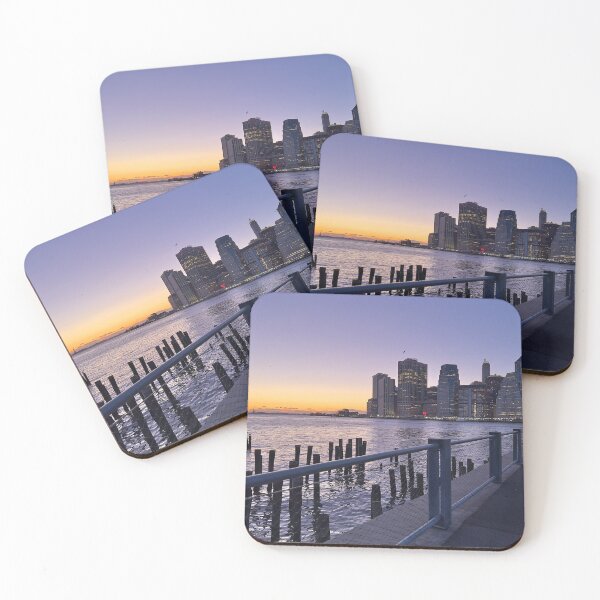 Artikelvorschau, Manhattan Skyline entworfen und verkauft von LaurenTucker.