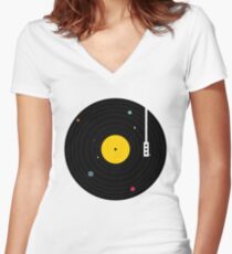 Musik überall Shirt mit V-Ausschnitt