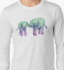 Baby-Elefant-Liebe Langarmshirt