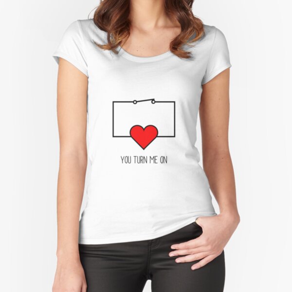 Fitted Scoop T-Shirt