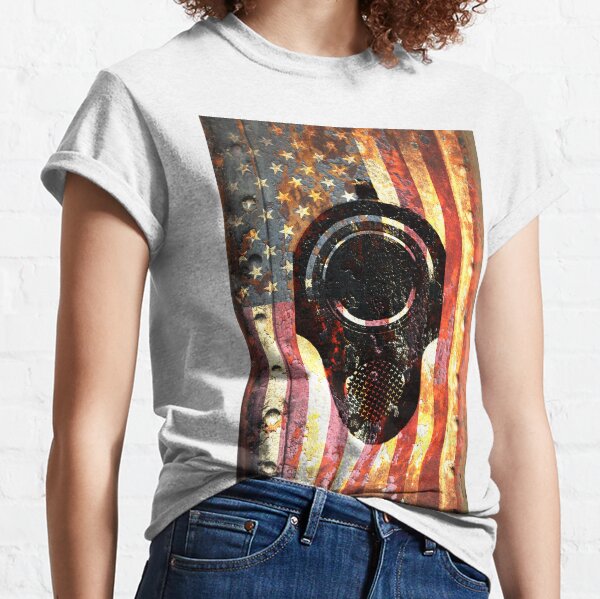 M1911 Colt 45 On Rusted American Flag Classic T-Shirt