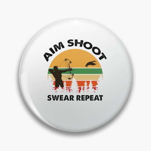 Artikelvorschau, Zielen, schießen, wiederholen, ruhig bleiben und weiter jagen entworfen und verkauft von SportyDogShop.