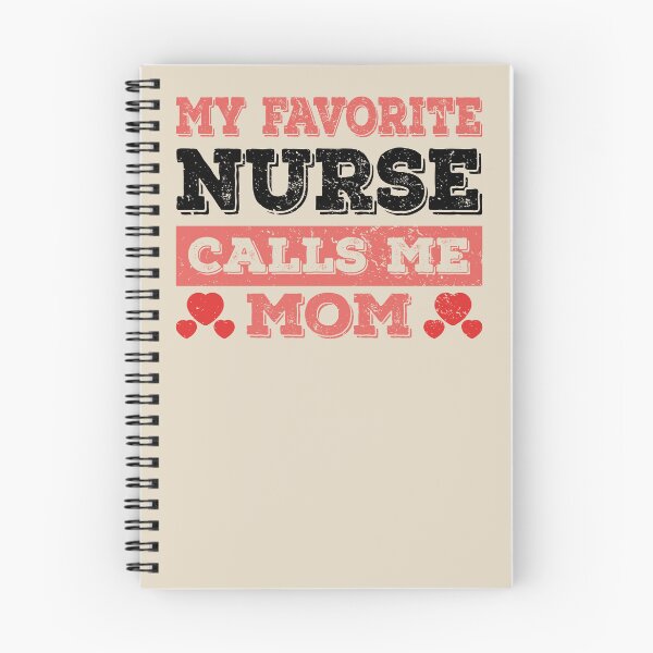 Aperçu de l'œuvre Mon infirmière préférée m'appelle maman - Idée cadeau drôle de citation d'infirmière pour hommes et femmes créée et vendue par Mmmm3344.