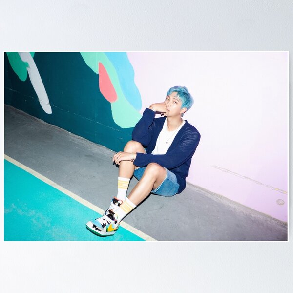 Artikel-Vorschau von RM Dynanit FOTOKARTE BTS / KIM NAMJOON, designt und verkauft von Kpop Love.
