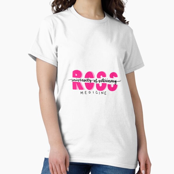Vista previa del artículo con la obra «Clase Rosa de Medicina Veterinaria de la Universidad de Ross», diseñado y vendido por tayterrtot.