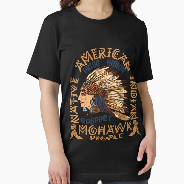 Vista previa del artículo con la obra «Orgullo de los nativos americanos: honrar y respetar al pueblo Mohawk», diseñado y vendido por mixedshop.