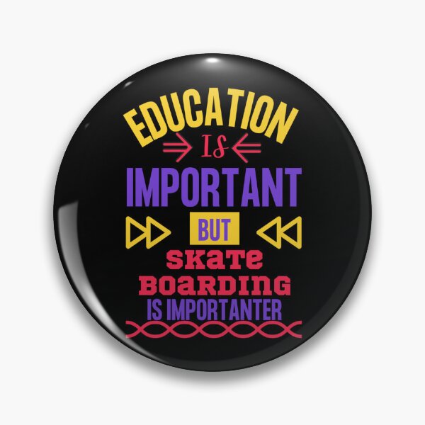 Artikelvorschau, Bildung ist wichtig, aber Skaten ist wichtiger. Wesentliches T-Shirt entworfen und verkauft von gretaboone.