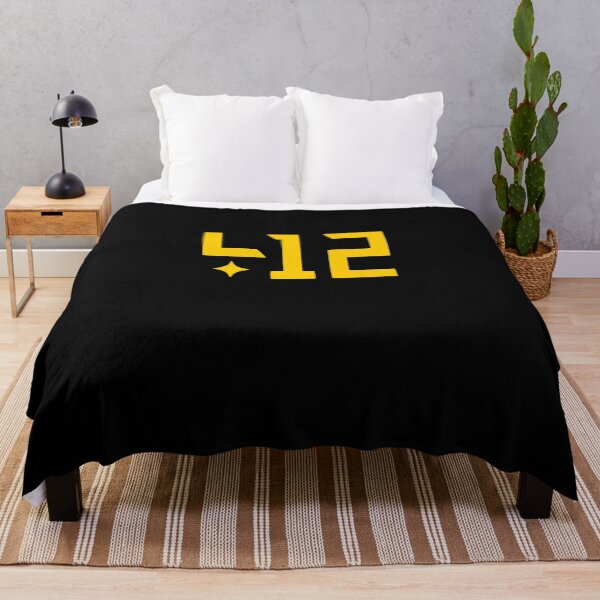 Artikelvorschau, Bestseller - 412 Pittsburgh Merchandise Essential T-Shirt entworfen und verkauft von MikeDalbert.