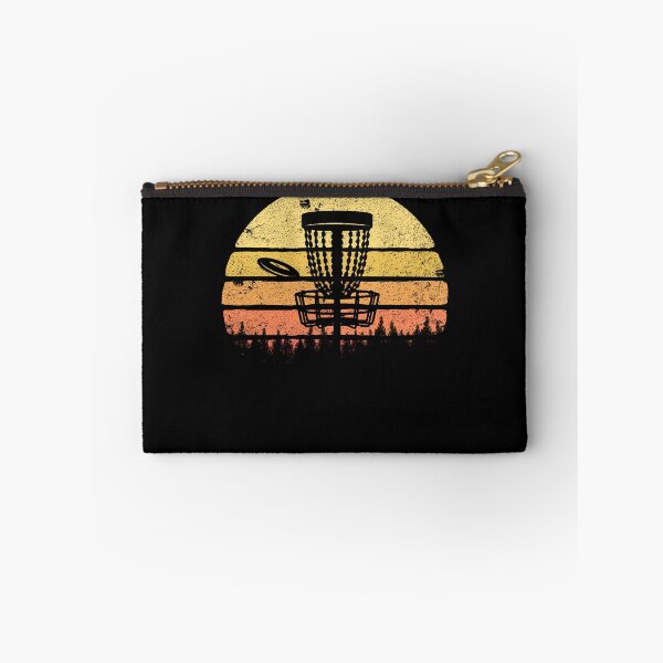 Artikelvorschau, Disc Golf Retro Frisbee Golf Player Gift Vintage Disc Golf Gear entworfen und verkauft von DynamicDesign.