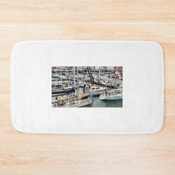 Item preview, BUSY COWES WEEK. AUG 2010. 1 designed and sold by ronsaunders47.
