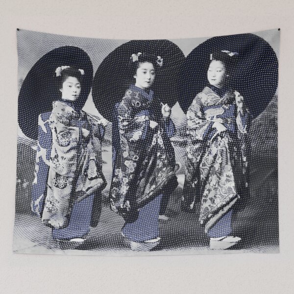 Aperçu de l'œuvre 3 Geishas créée et vendue par Charlie-is-here.