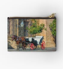 Waiting for passengers Studio Pouch
