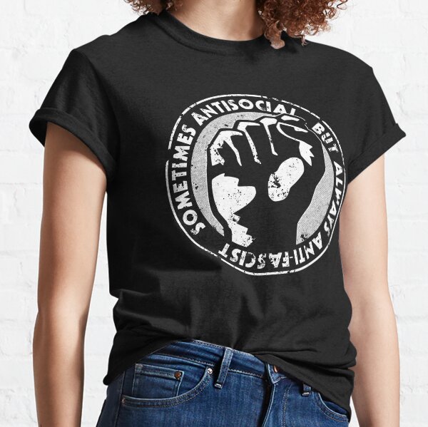 Vista previa del artículo con la obra «A veces antisocial, siempre antifascista», diseñado y vendido por alxmd.