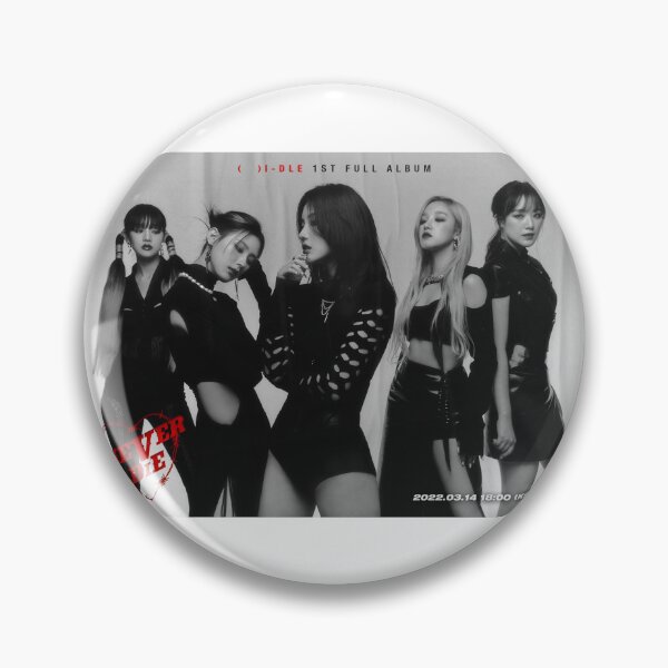 Artikelvorschau, (G)I-DLE [ICH STERBE NIE] RiSKY Ver. entworfen und verkauft von HaloHaloShine.