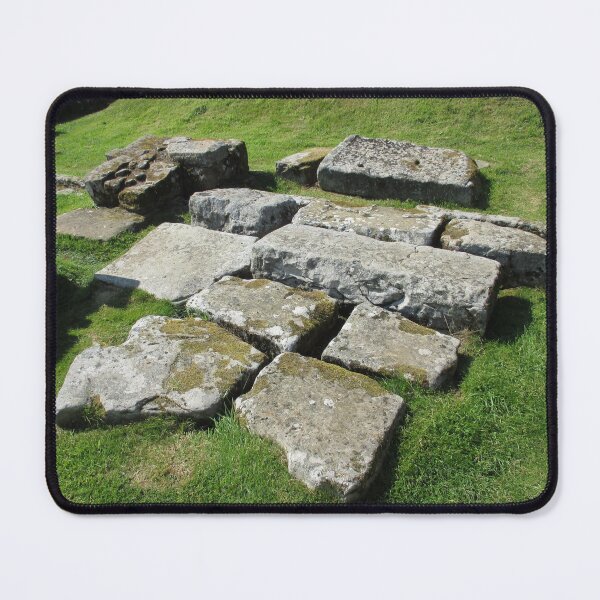 Artikelvorschau, #141 |☼| Anthro Pareidolia Rocks And Bricks (Hadrianswall) entworfen und verkauft von Naean H.F. (Nez Man).