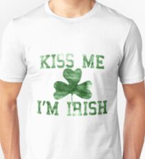 Kiss Me I'm Irish Unisex T-Shirt