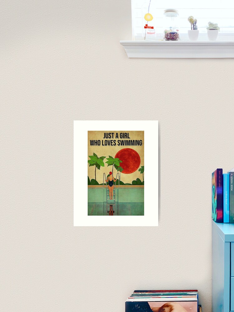 Thumbnail 2 von 3, Kunstdruck, Schwimmen Nur ein Mädchen, das gerne schwimmt designt und verkauft von aMatilda1989.