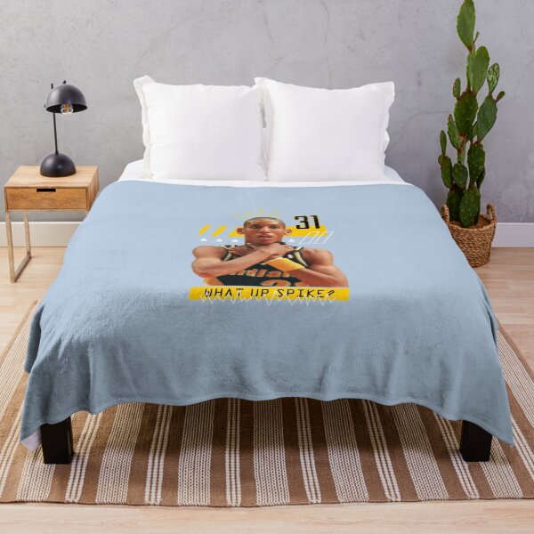 Artikelvorschau, Reggie Miller Drossel-Basketball-T-Shirt Klassisches T-Shirt entworfen und verkauft von FloriSchreiber.