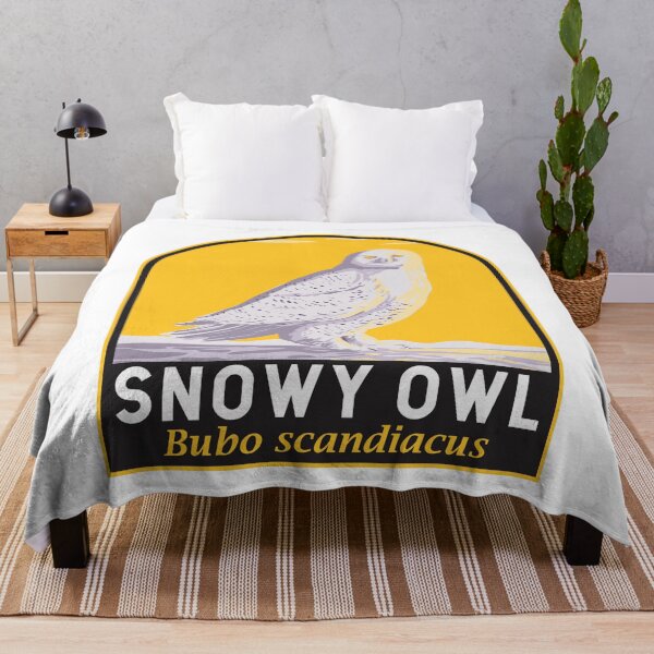 Artikelvorschau, Schneeeulen-Emblem entworfen und verkauft von KrisSidDesigns.