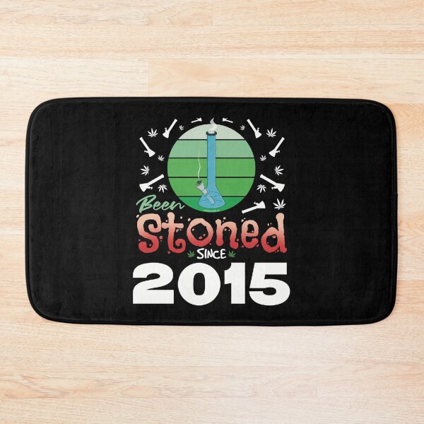 Item preview, He estado drogado desde 2015 (Atardecer vintage retro verde con bong) designed and sold by YomeHayin.
