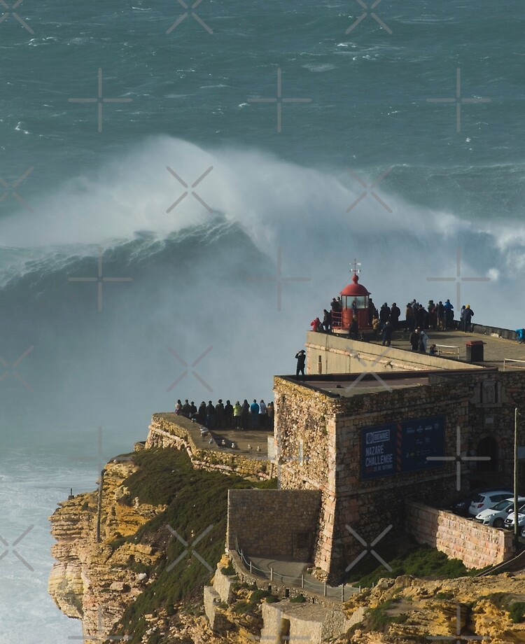 Funda Y Vinilo Para Ipad Xxl Olas En Nazare Portugal De Emergentdesigns Redbubble