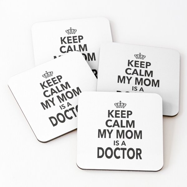 Aperçu de l'œuvre Gardez votre calme, ma mère est médecin, cadeau pour les femmes mamans créée et vendue par JooArtPrints ★★★★★.