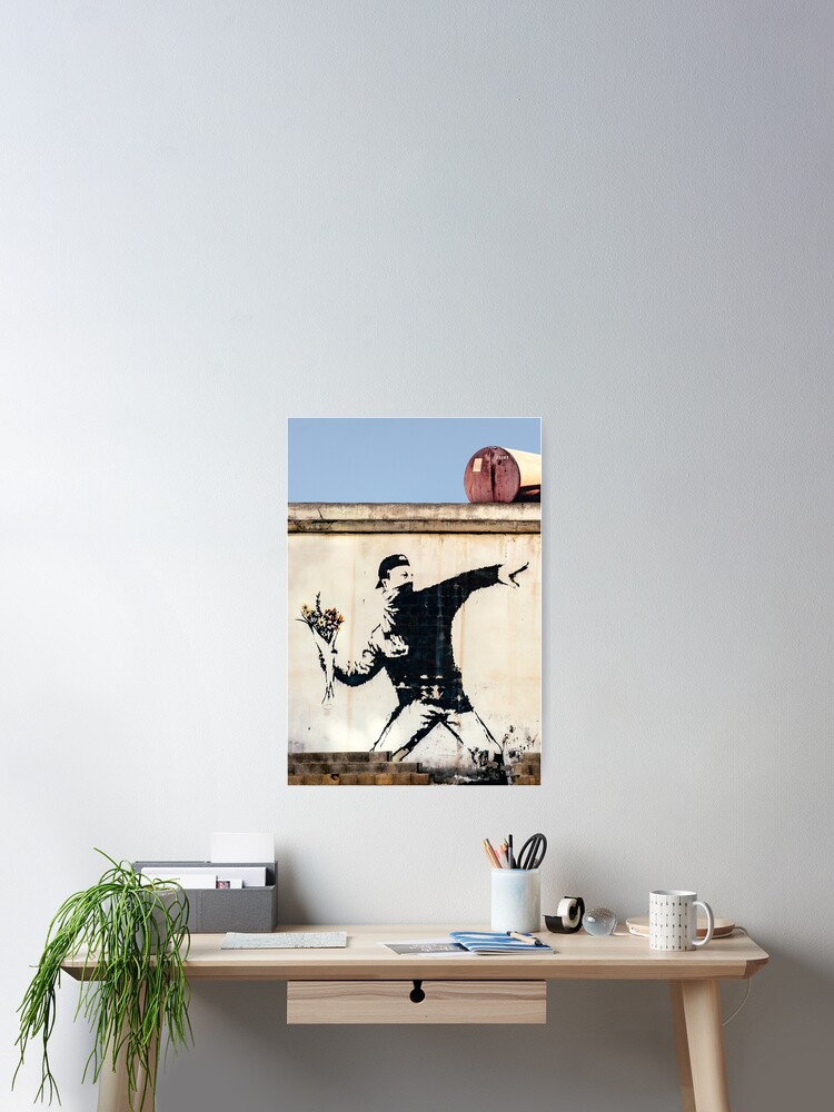 The World of Banksy Flower Thrower/ポスター Amazon.com: Banksy Flower Thrower Street Art - 8x10 Photo