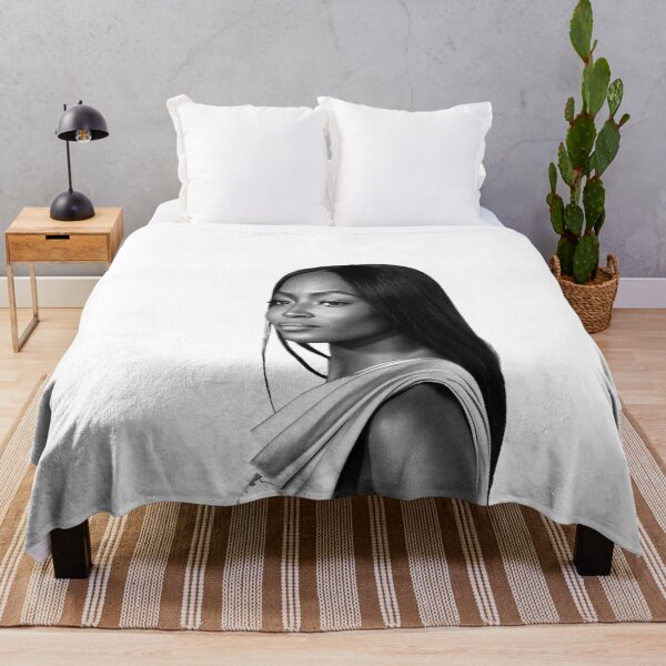 Artikelvorschau, Naomi Campbell - Model entworfen und verkauft von VintagePeople.