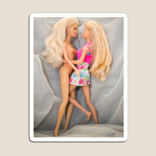 sex lesbian doll Dennis Sex Doll GIFs main image 0
