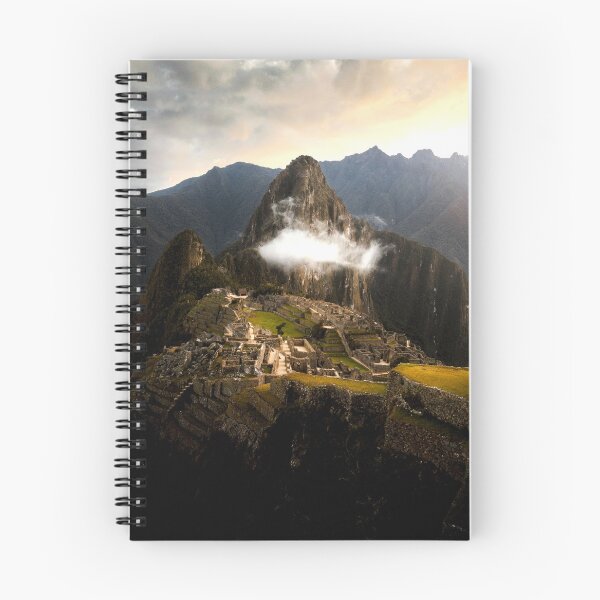 Artikelvorschau, Dämmerung Machu Pichu entworfen und verkauft von SolomonsPics.
