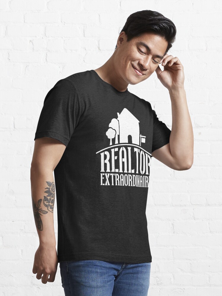 Discover Realtor Extraordinaire! Real Estate Classic T-Shirt