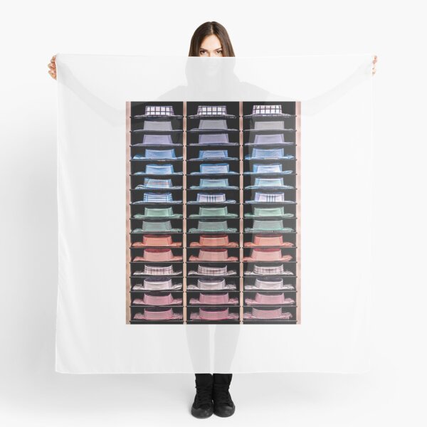 Shirtfront Scarf