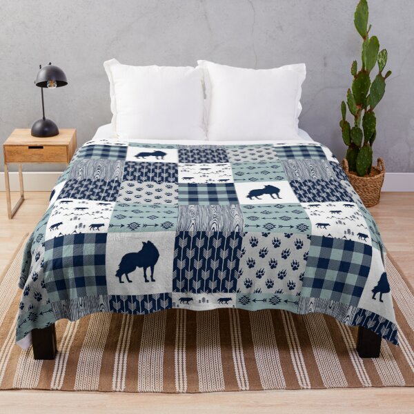 Artikelvorschau, Wolf Navy Blue Grey Grauer Musterhintergrund entworfen und verkauft von EmilyFun.