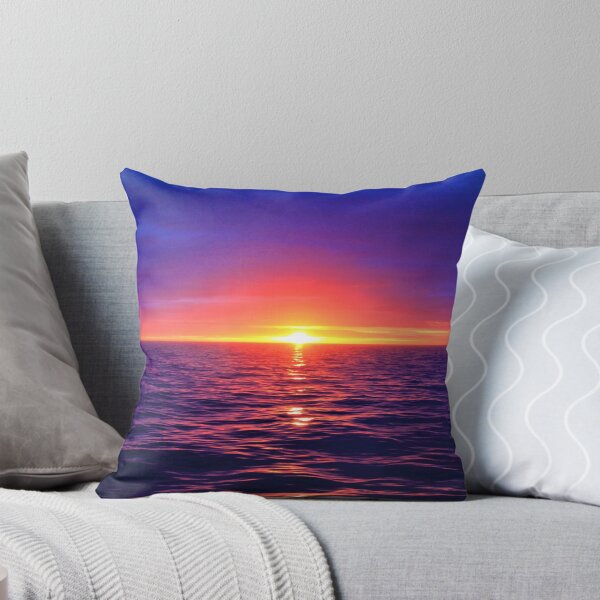 Aperçu de l'œuvre Soirée Océan Coucher de Soleil créée et vendue par OutLoudDesigns.